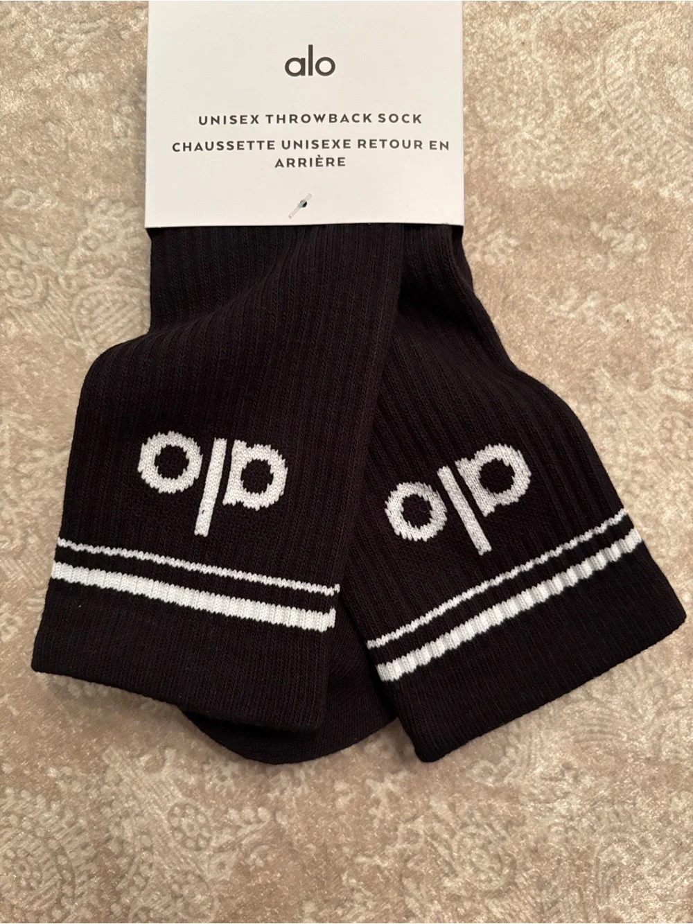 Brand New ALO Unisex Throwback Sock Classic Black White Stripes Comfy Cushioned